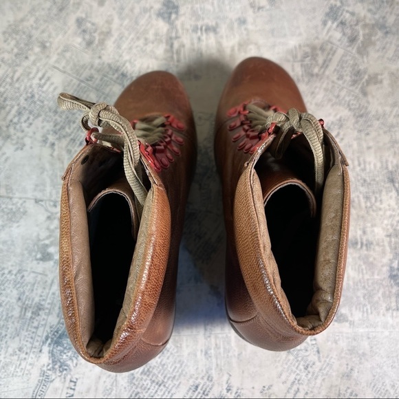 Antelope 808 Leather and Suede Platform Bootie - Picture 6 of 13